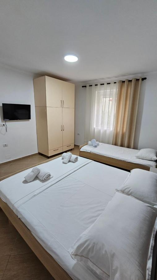 Aliaj Guest House Berat Luaran gambar