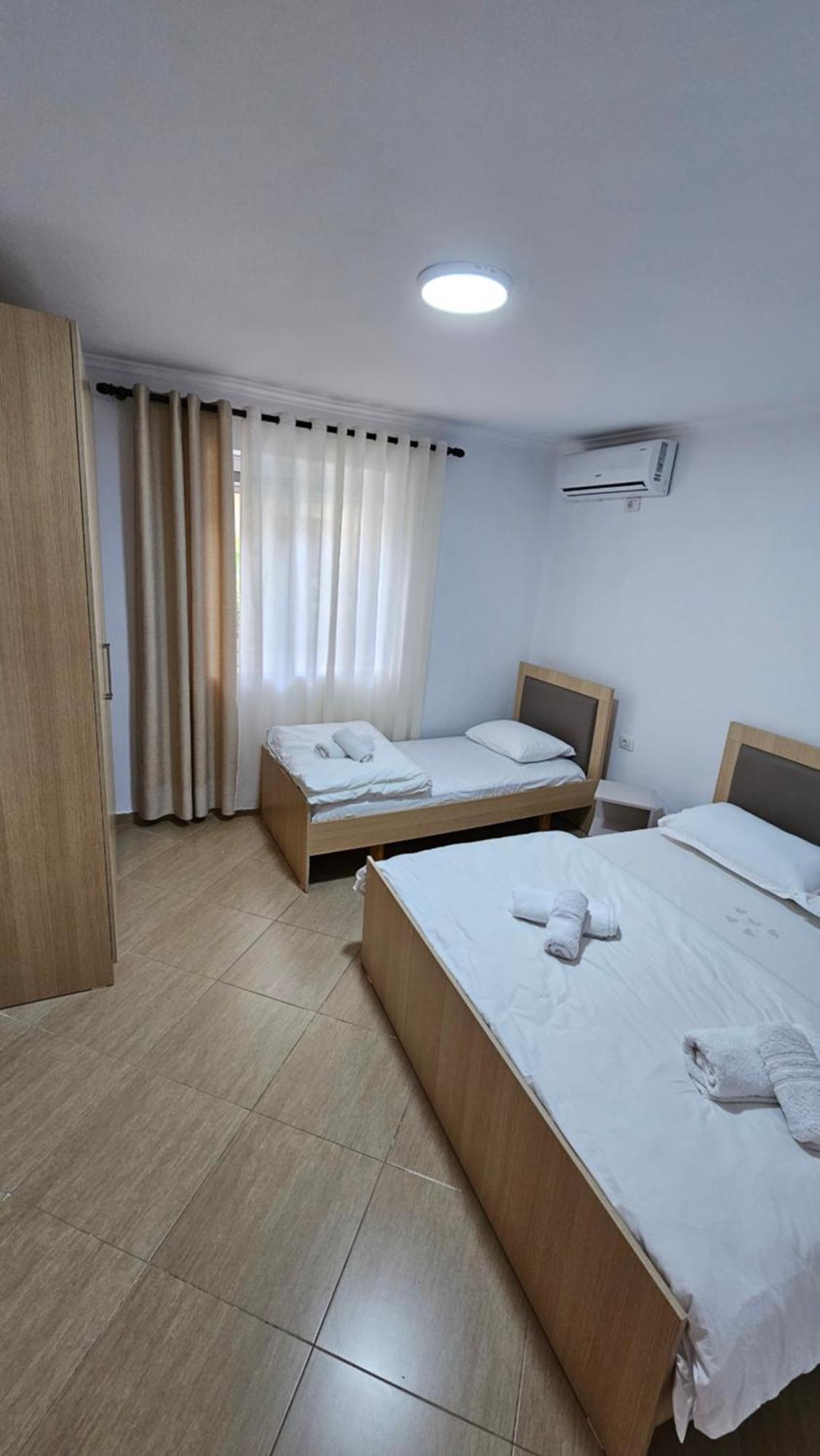 Aliaj Guest House Berat Luaran gambar