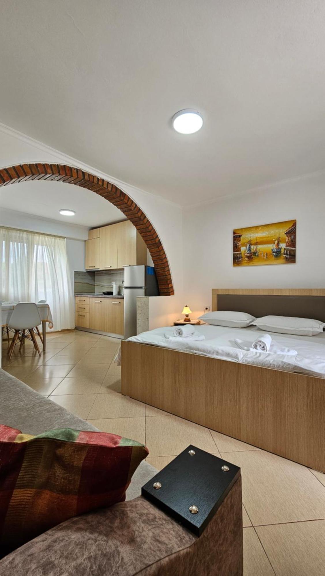Aliaj Guest House Berat Luaran gambar